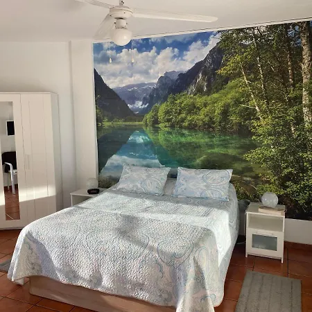 La Duquesa De Espana Appartamento *